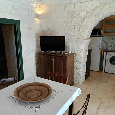 Trullo Panorama 别墅 洛科罗通多