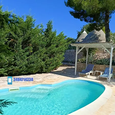 Trullo Panorama 别墅 *