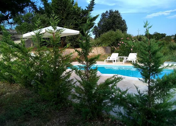 Trullo Panorama فيلة لوكوروتوندو